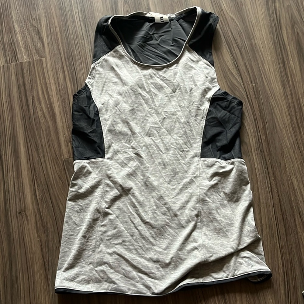 Grey workout tank M